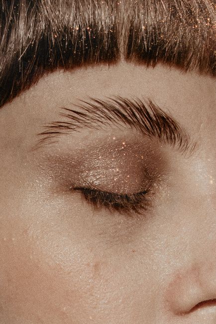 Şehremini'de Kaş Laminasyon: Alena Beauty ile Mükemmel Kaşlara Sahip Olun!