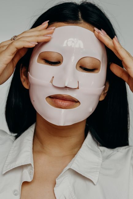 Çapa'da Işıltılı Bir Cilt İçin: Alena Beauty Farkıyla Cilt Beyazlatma Uygulamaları