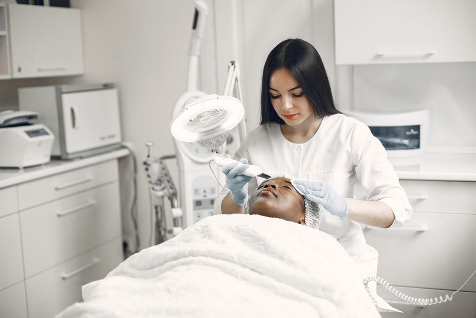 Fındıkzade ve Çevresinde Kusursuz Cilt Bakımı: Alena Beauty Farkı ile Işıldayın